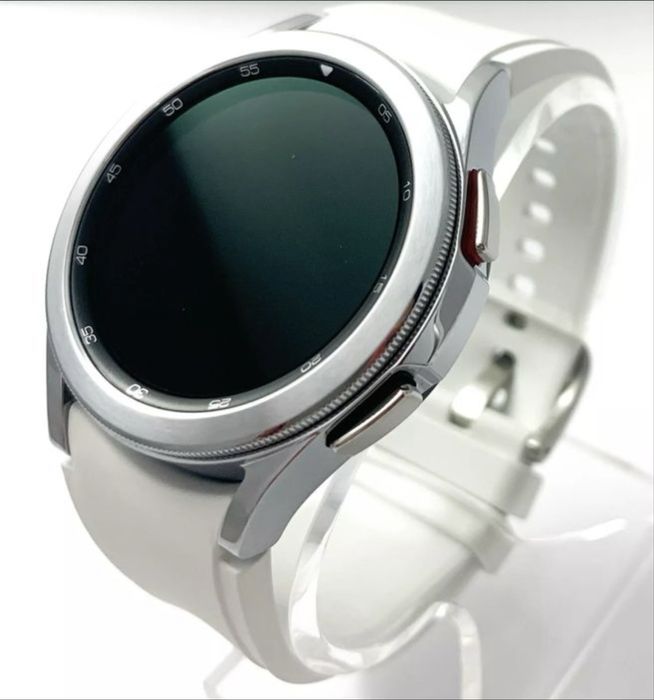 Смарт-часы Samsung Galaxy Watch4 Classic 42mm Silver