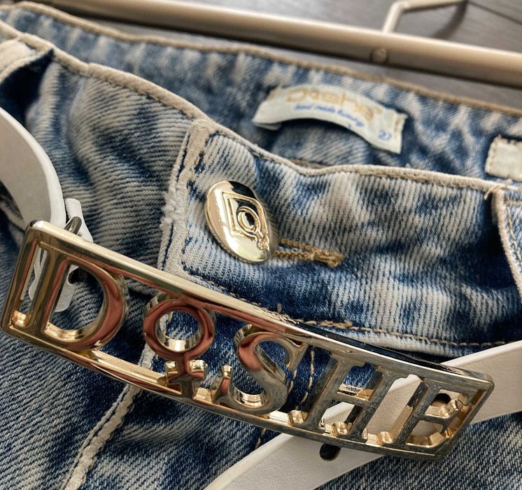 Jeansy damskie z paskiem - rozmiar 38