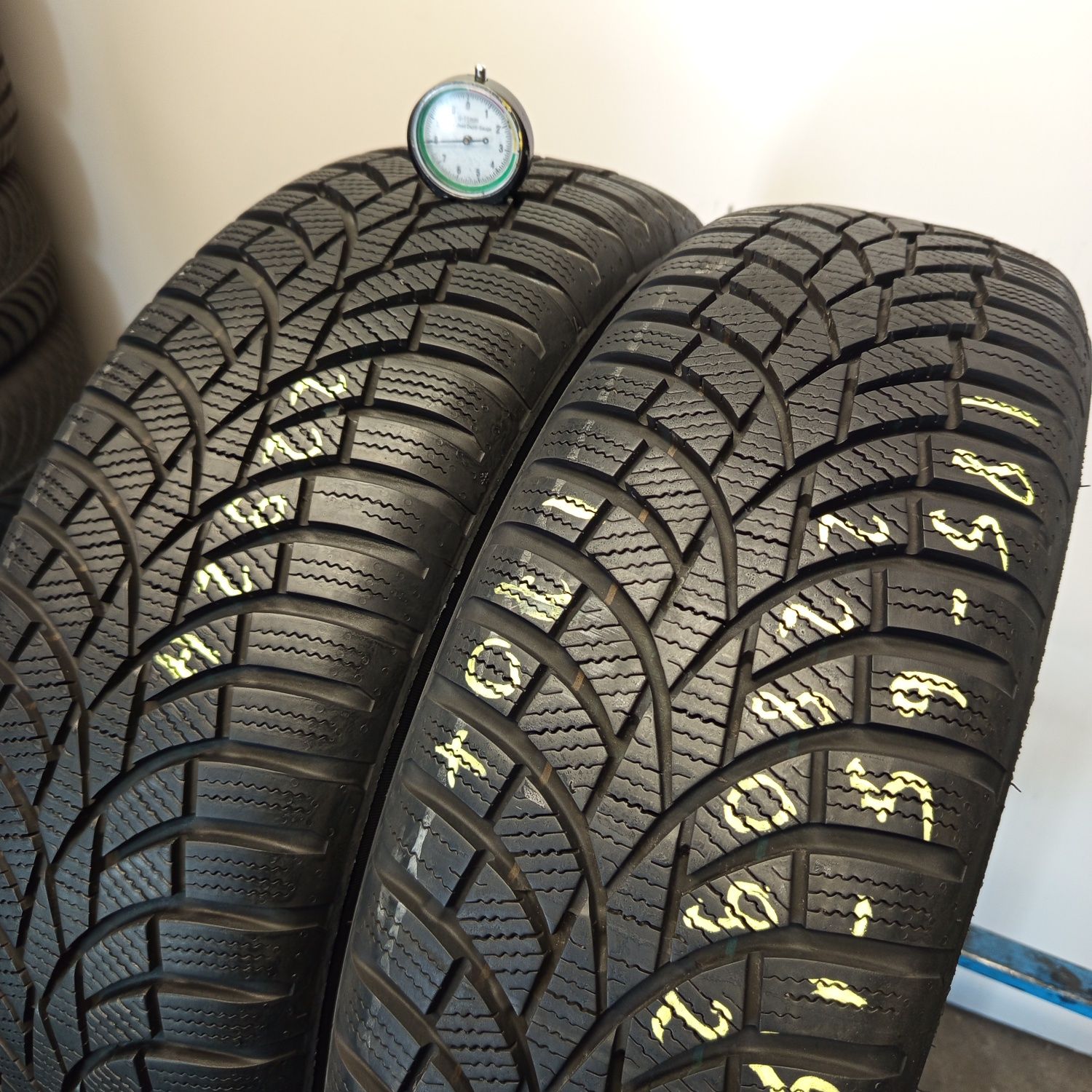 185/65r15 Toyo observe s944 z 2022r 8mm DEMO