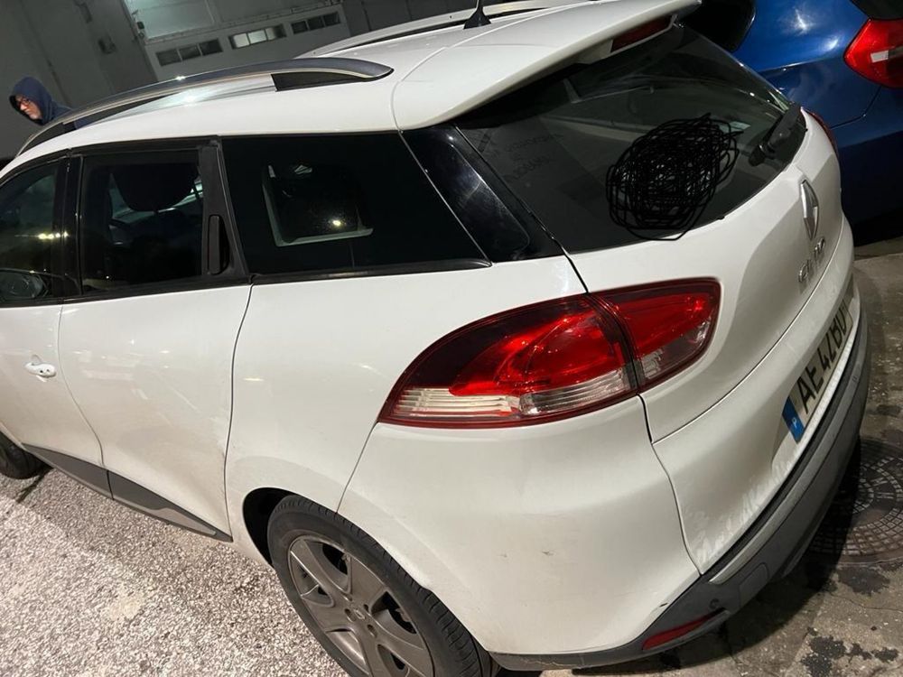 Vendo renauĺt clio