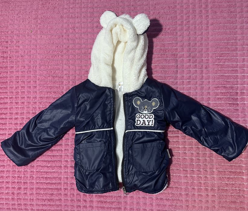 Продам зимнюю куртку на мальчика 1 год