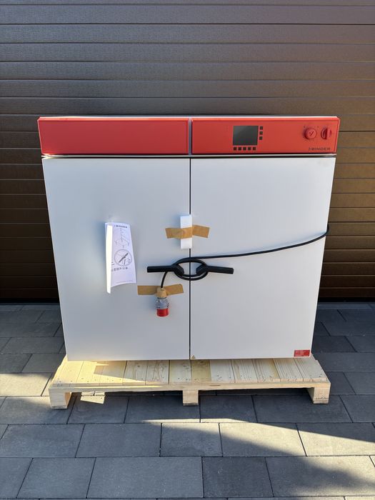 Suszarka laboratoryjna Binder M 400