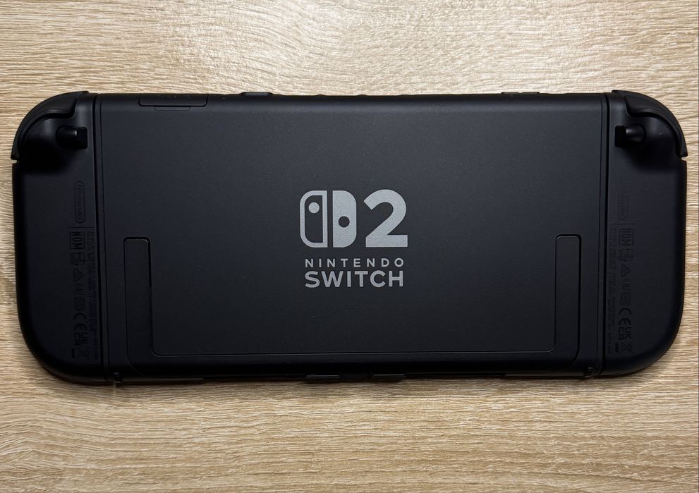 Портативна ігрова приставка консоль Nimtendo Switch 2 256 gb як нова