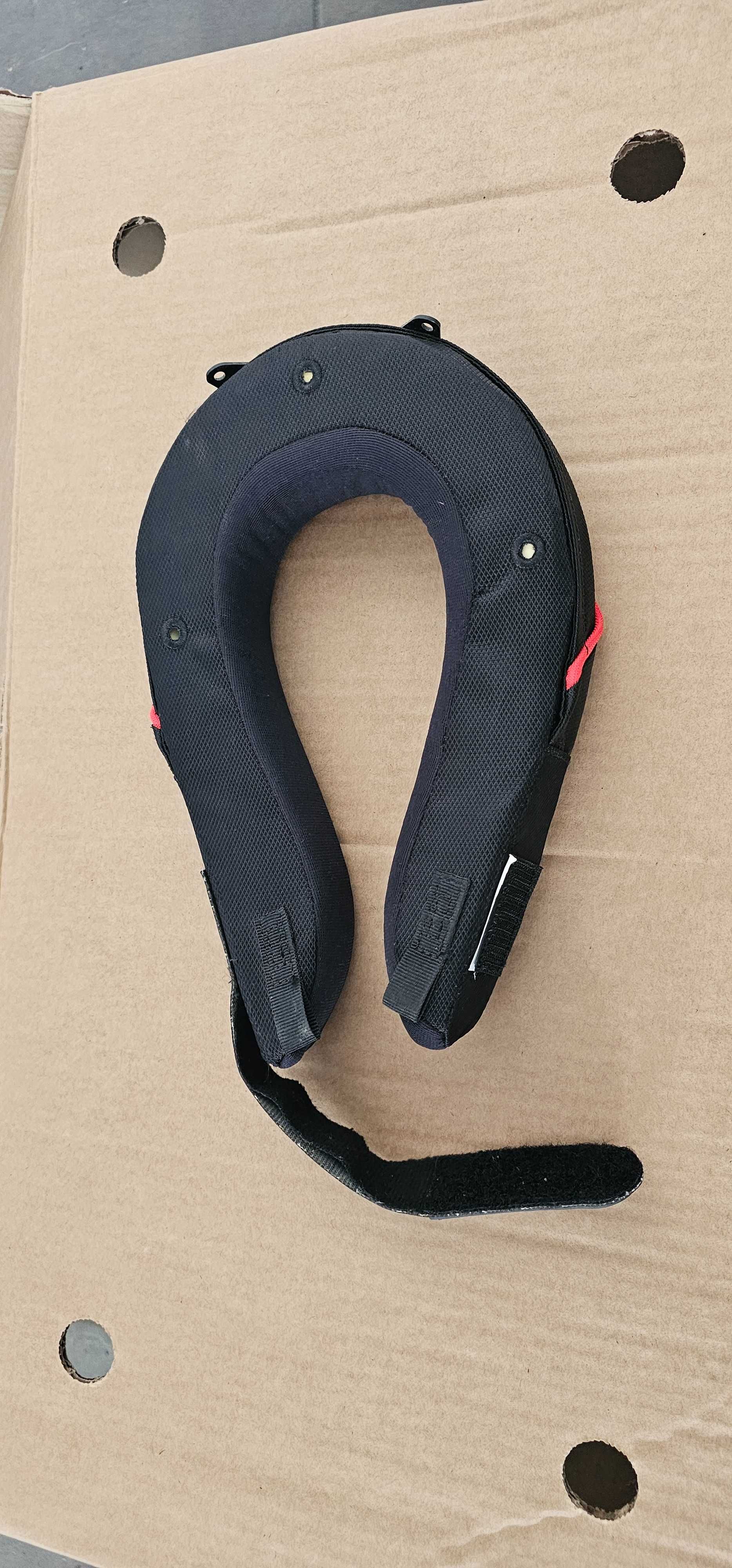 Protecção pescoço mota/bicicleta