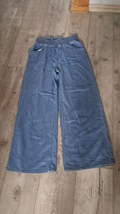 Spodnie szerokie nogawki