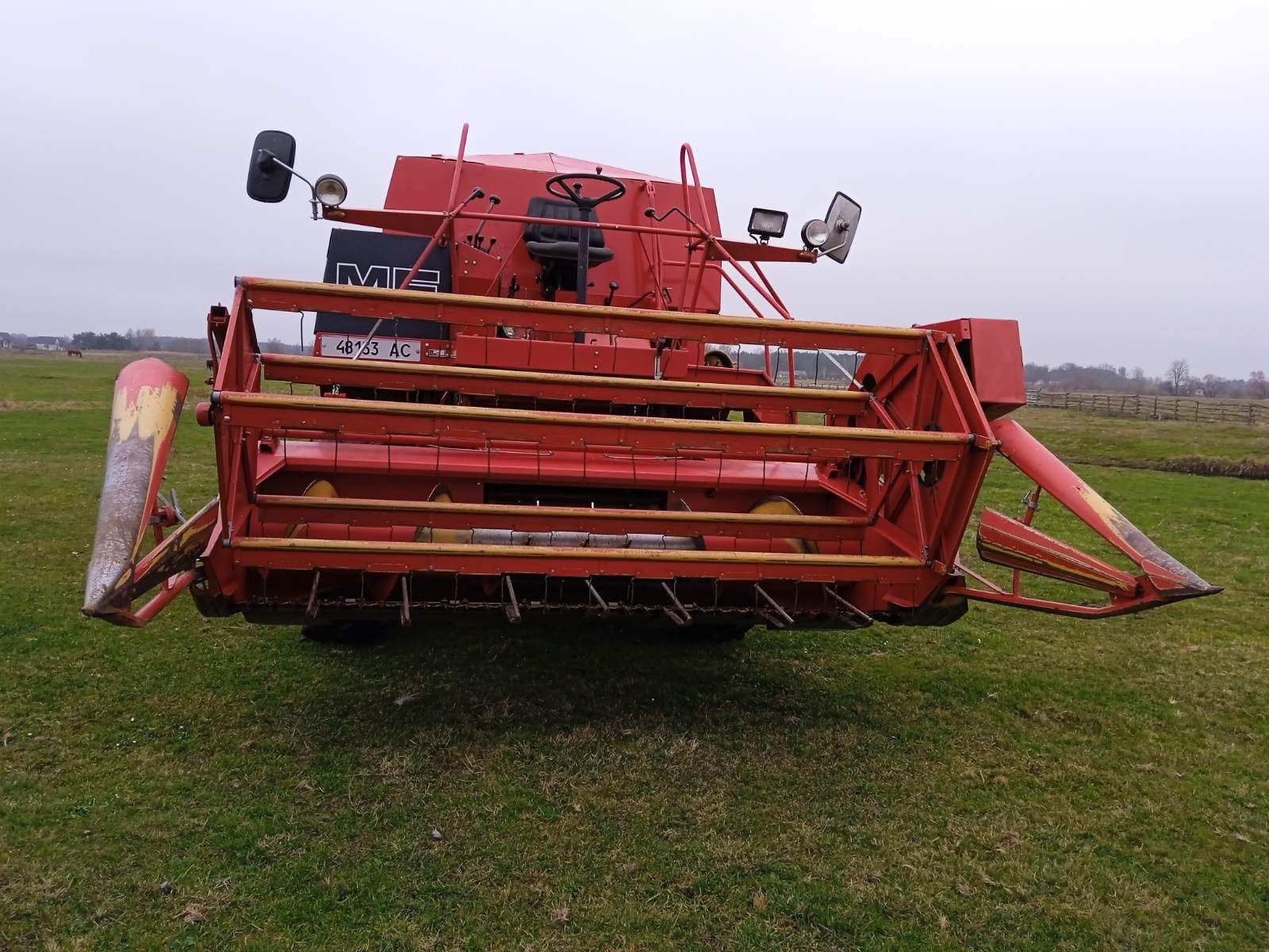 Комбайн  Massey Ferguson 16  1990р.