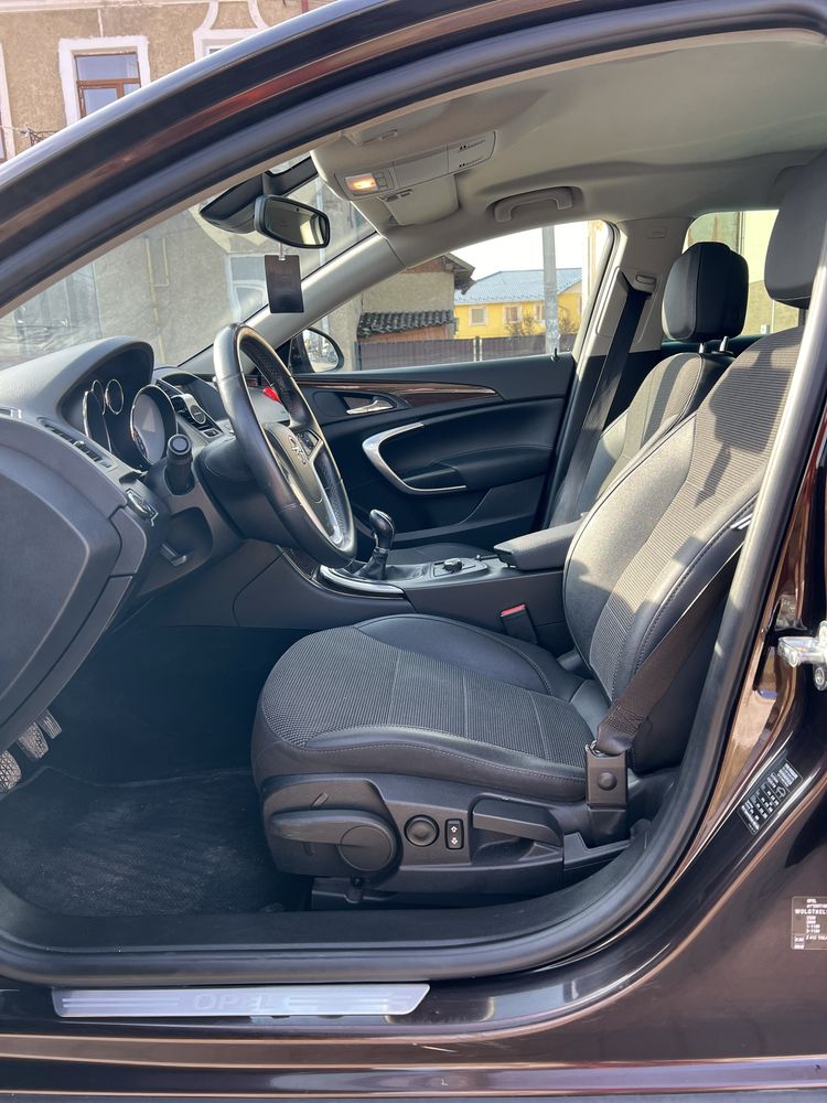 Opel Insignia 2012