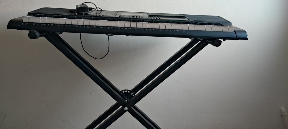 Keyboard Casio CT- x700