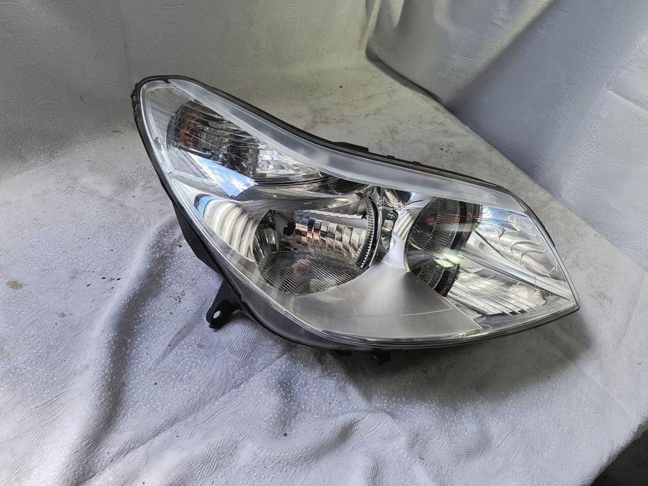Lampa prawa Citroen C5 Lift Europa stan bardzo dobry