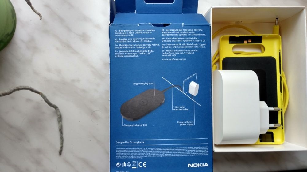 Ładowarka indukcyjna + klapka lumia 820 !!!