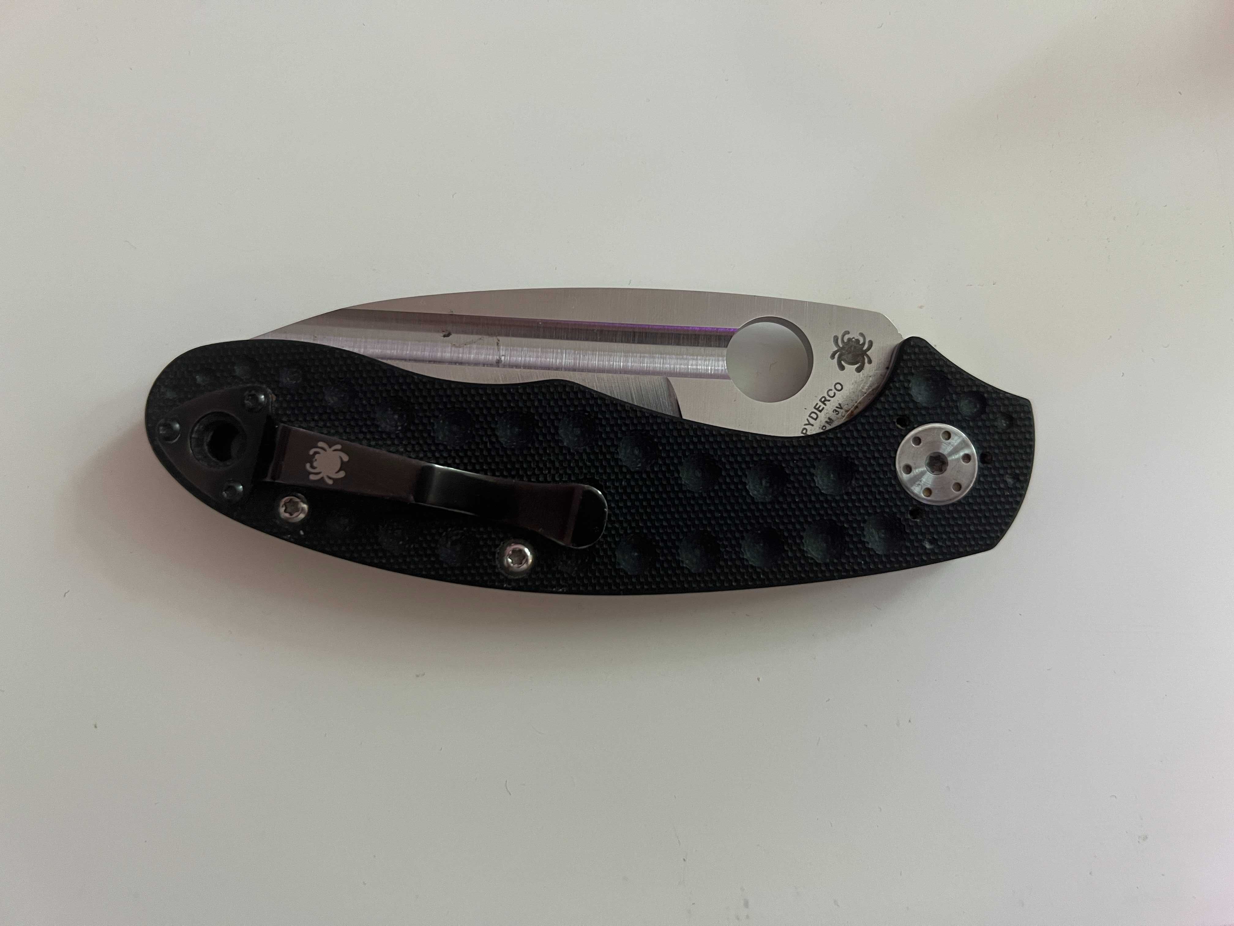 Nóż Spyderco Tuff