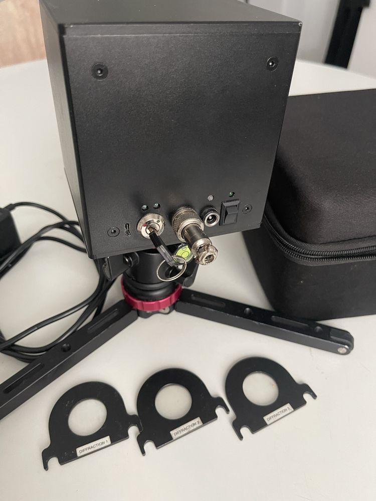 Laser RGB 1.2 W LaserCube LaserOS grawer pokazy laserowe animacje