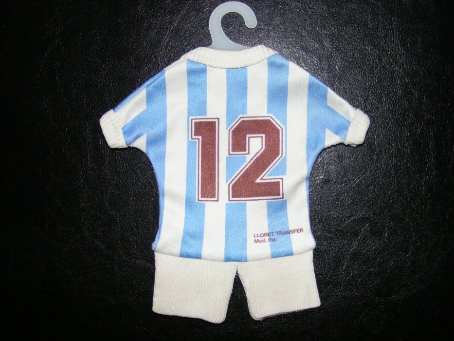 Futebol - equipamento Real Sociedad (raro)