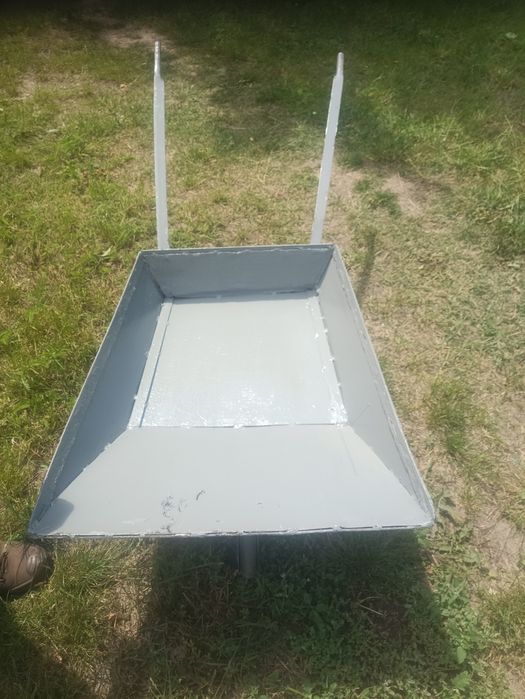 Тачка строительная б/у, Корыта Вёдра, лопаты на стройку б/у