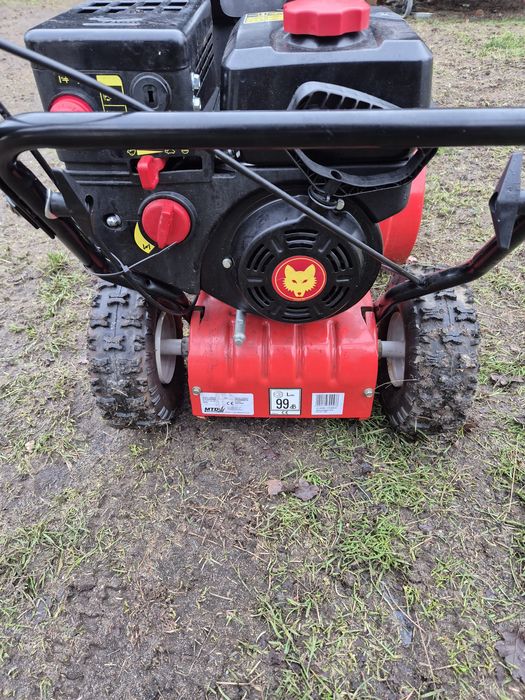 Odsnieżarka spalinowa