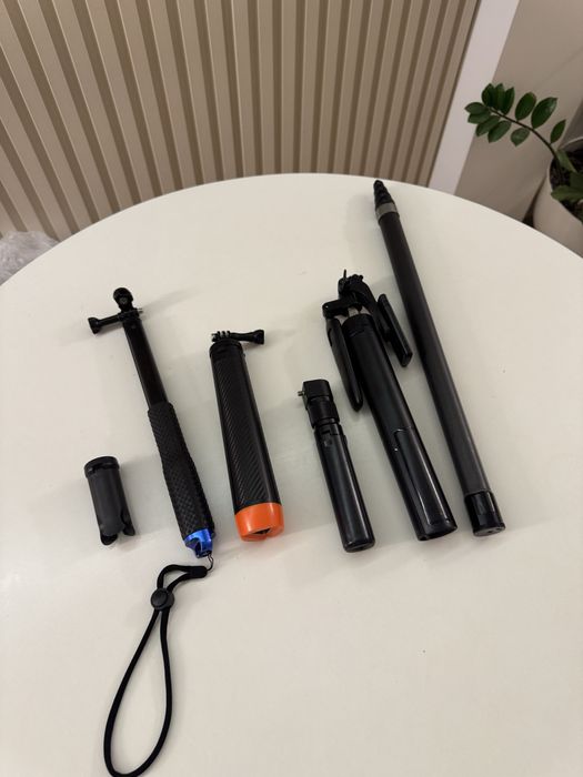 Аксесуари GoPro Insta360: штатив, монопод, фоторюкзак, telis, кейс