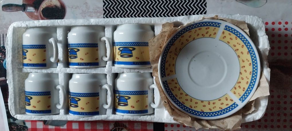 Продаю кофейный сервиз новый