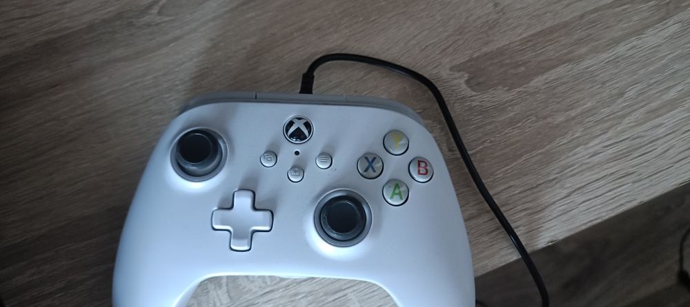 Xbox One z padami
