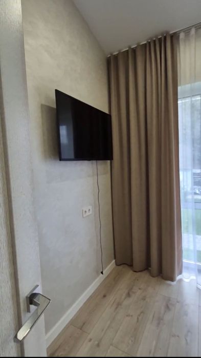 Продам 2 к. квартиру с ремонтом и мебелью