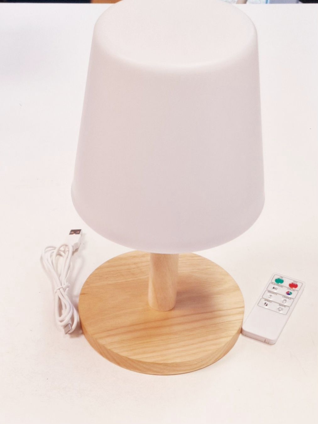FUYO Akumulatorowa lampa stołowa LED