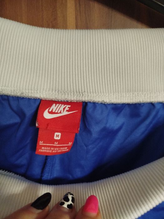 Spodnie sportowe męskie Nike rozmiar M stan idealny