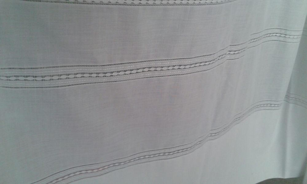 Cortinas em linho 100% .