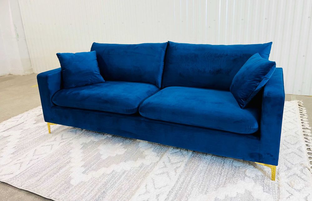 Sofa Kanapa welurowa Glamour Chabrowa Ciemny niebieski NOWA WYPRZEDAŻ!