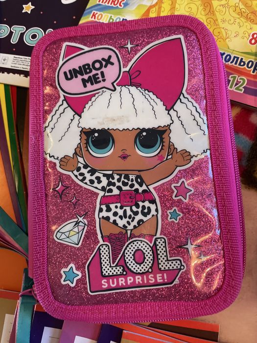 Школьные принадлежности