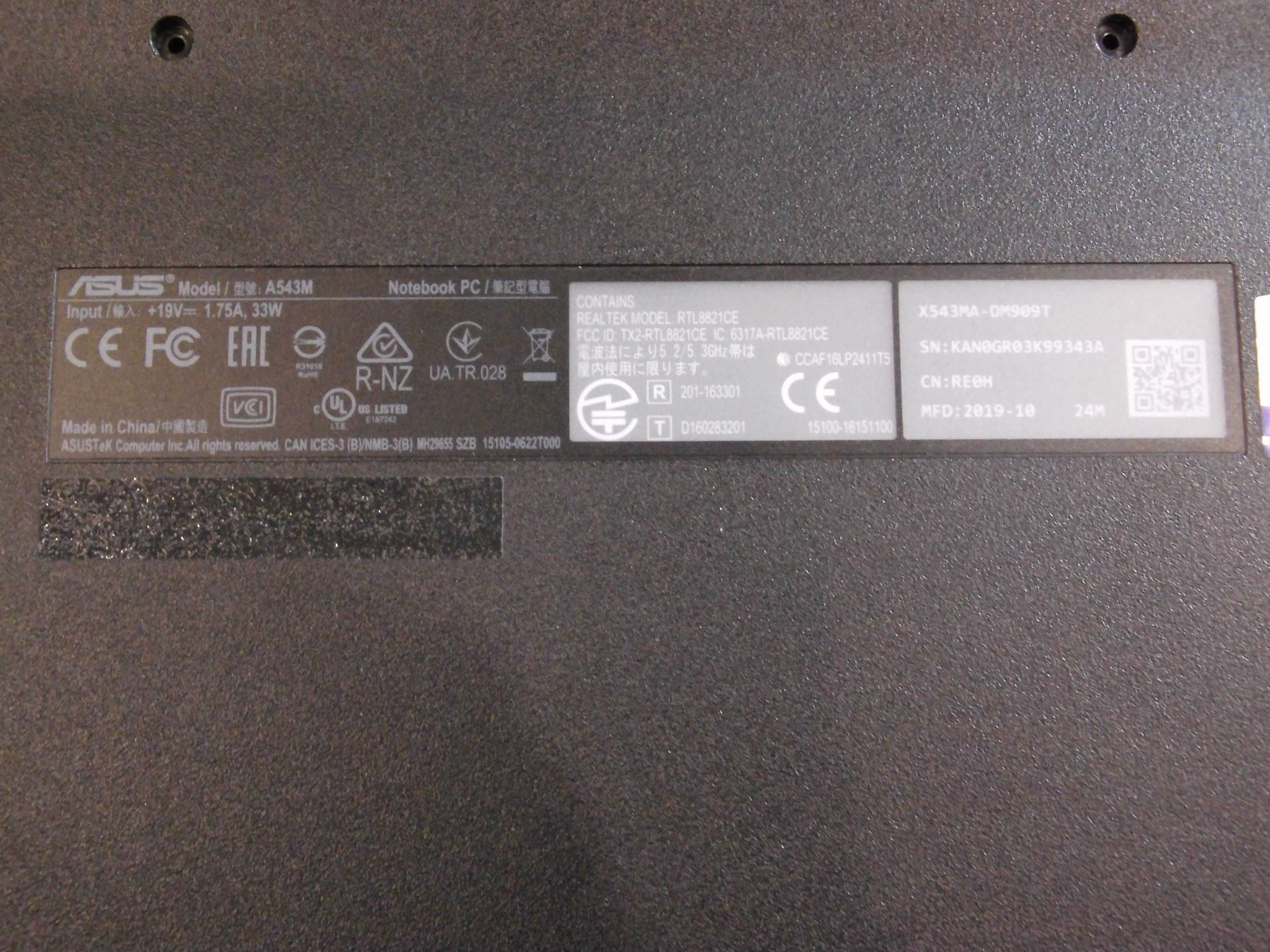 Asus A543M na części klawiatura, klapa matrycy
