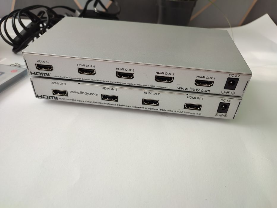 4-портовий HDMI-сплітер Lindy 32588