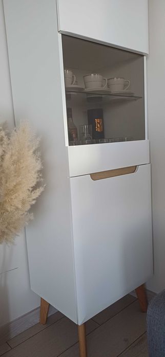 Komoda  i słupek biały lakierowany połysk