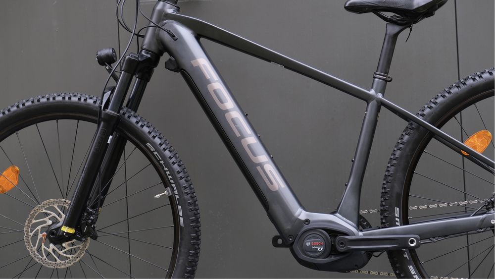 Електровелосипед Focus Aventura 2 Bosch Perfomance CX