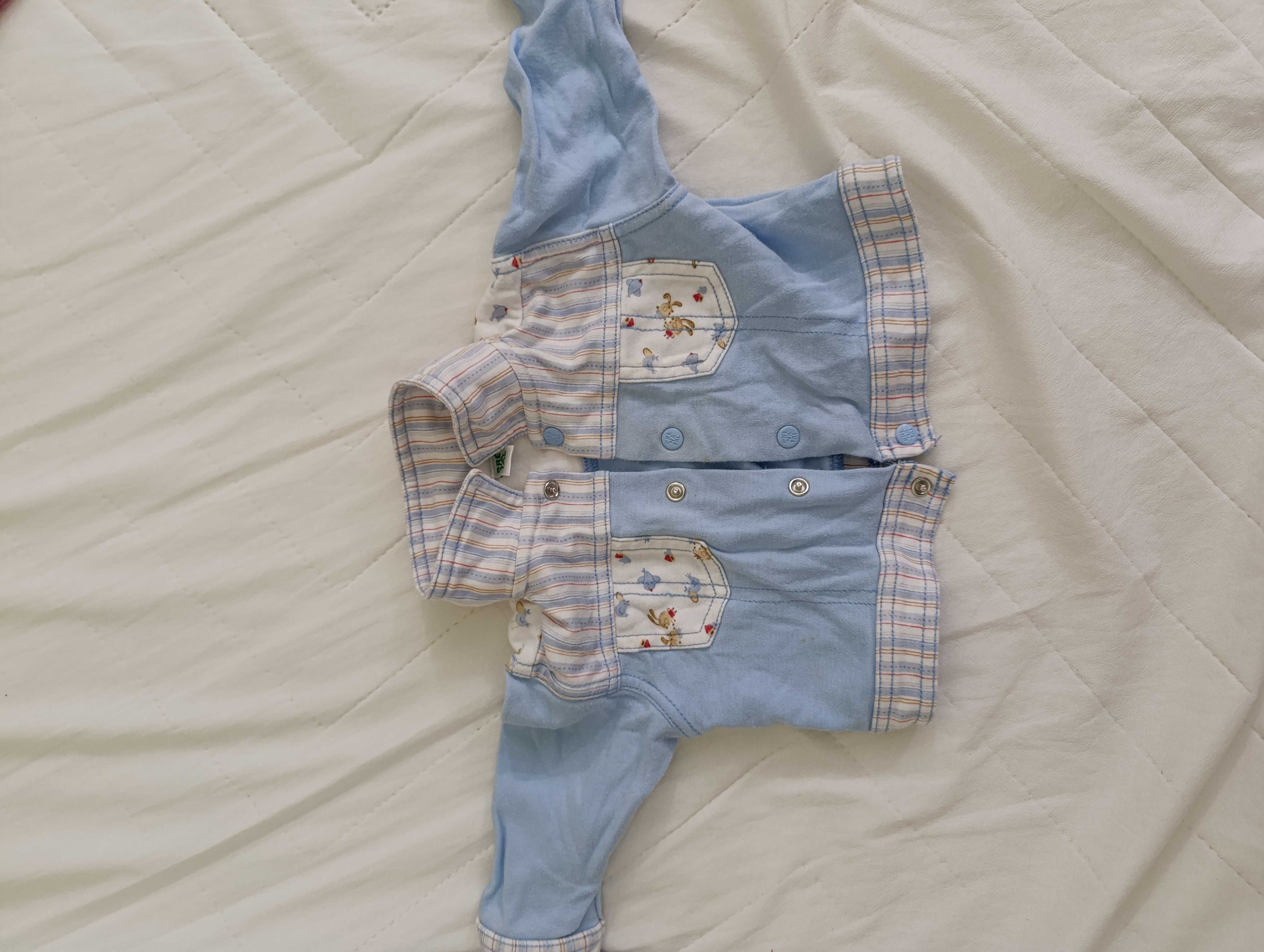 Vendo lote de roupa bebê 20 euros.