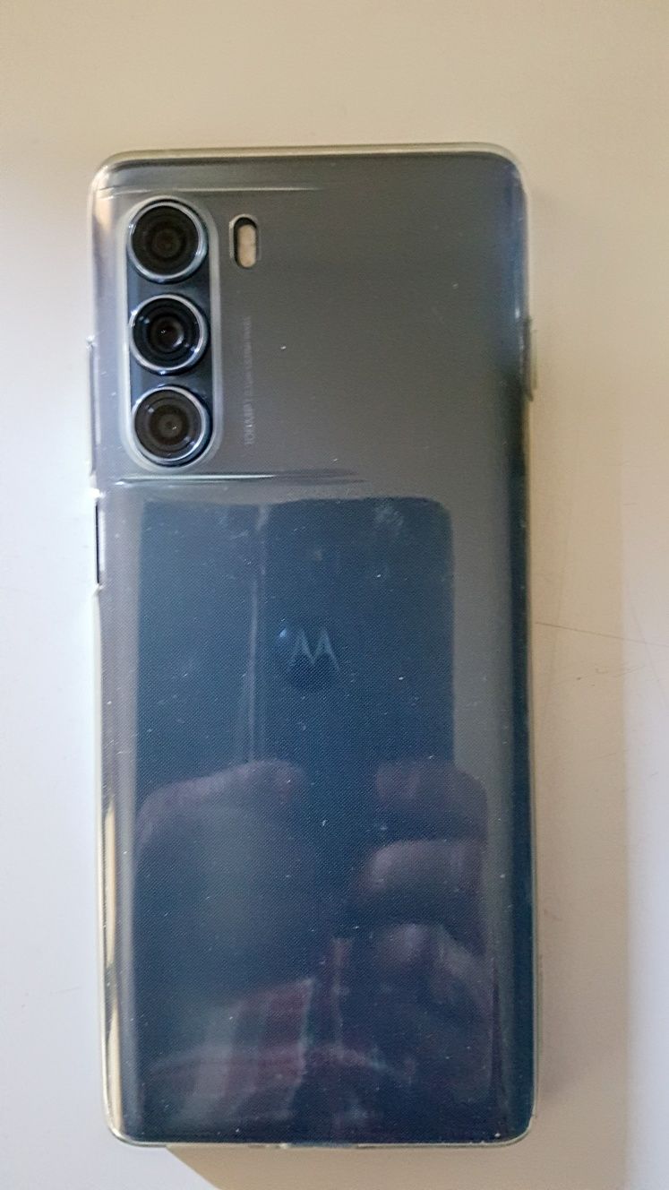 Motorola moto g200