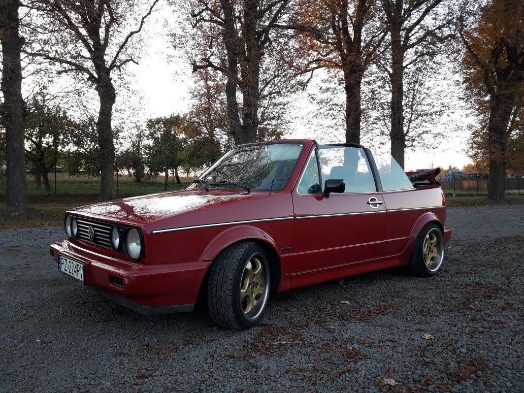 Volkswagen Golf mk1 cabrio Karman