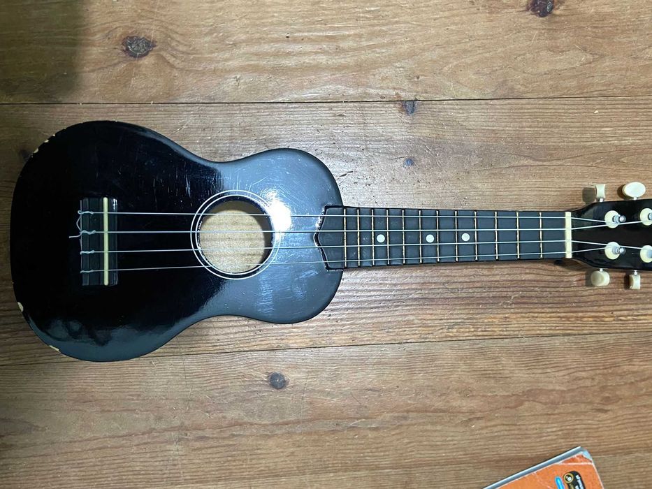 Ukelele em bom estado