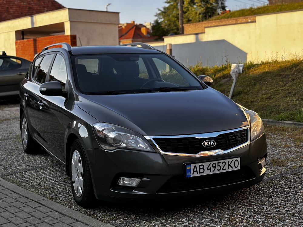 KIA Ceed 1,6 дизель, 2011 рік.