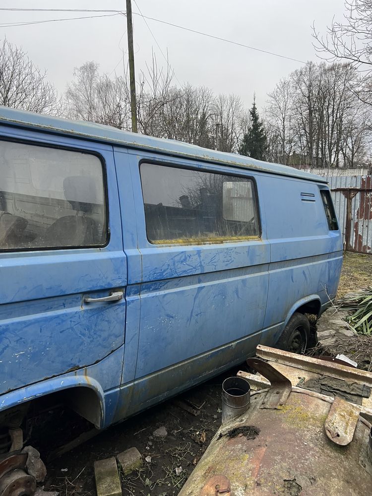 Volkswagen t3  на запчастини