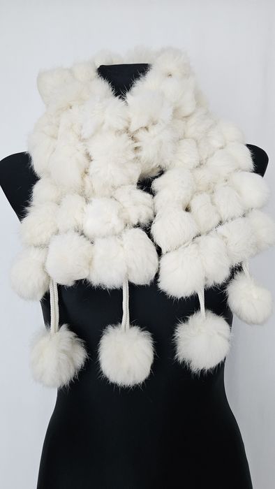 Elegancki długi ciepły  szeroki futrzany szal etola futro