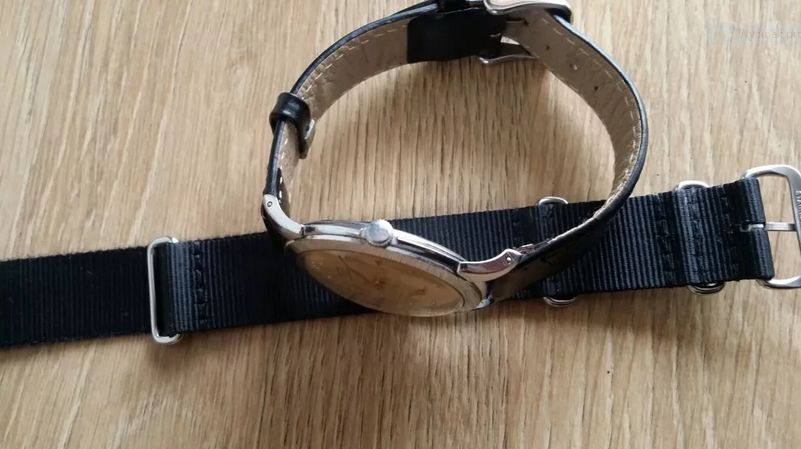 Tissot Calatrava  mech Zenith, Omega, Longines, Certina, Alpina.