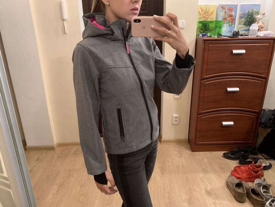 Куртка H&M женская