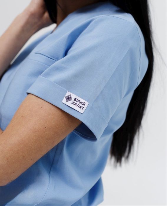 Медичний хірургічний костюм жіночий блакитний