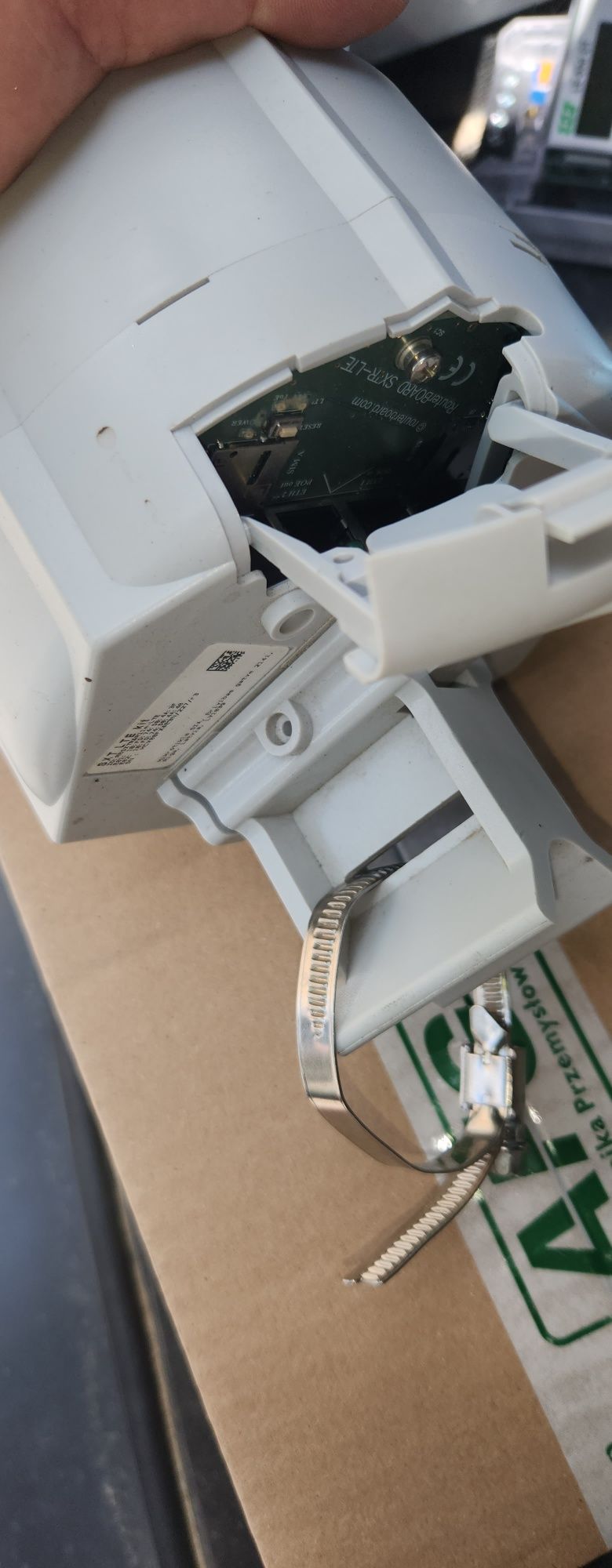 MikroTik SXT LTE kit (RBSXTR&R11e-LTE)