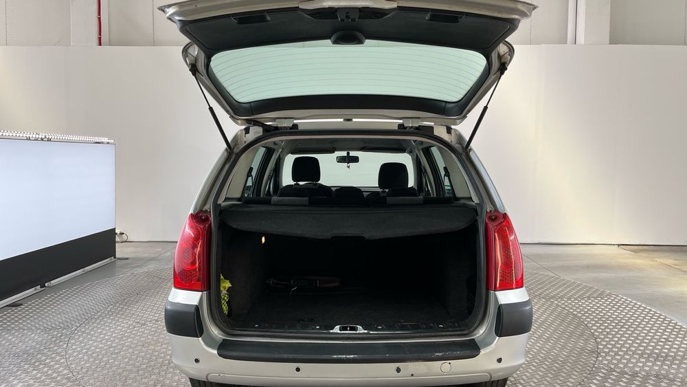 Peugeot 307 GPS Wi-Fi, Bluetooth. C/GARANTIA -Aceita-se Troca por Mota