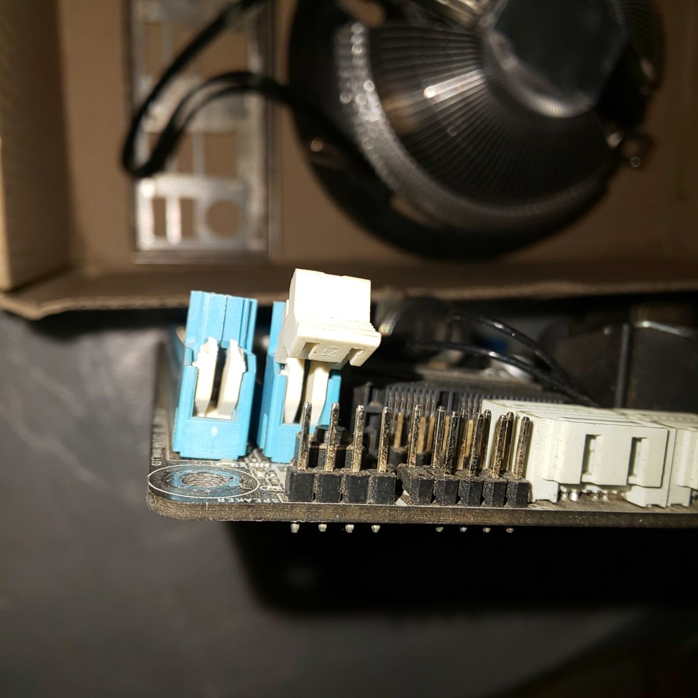 Материнская плата Asus F1A75-I DELUX
