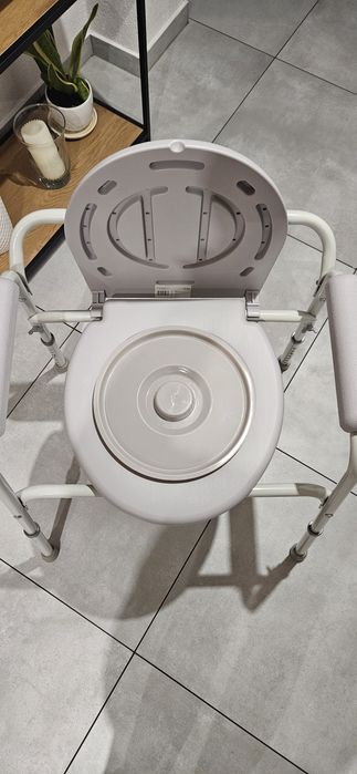 Krzesło toaletowe NOWE