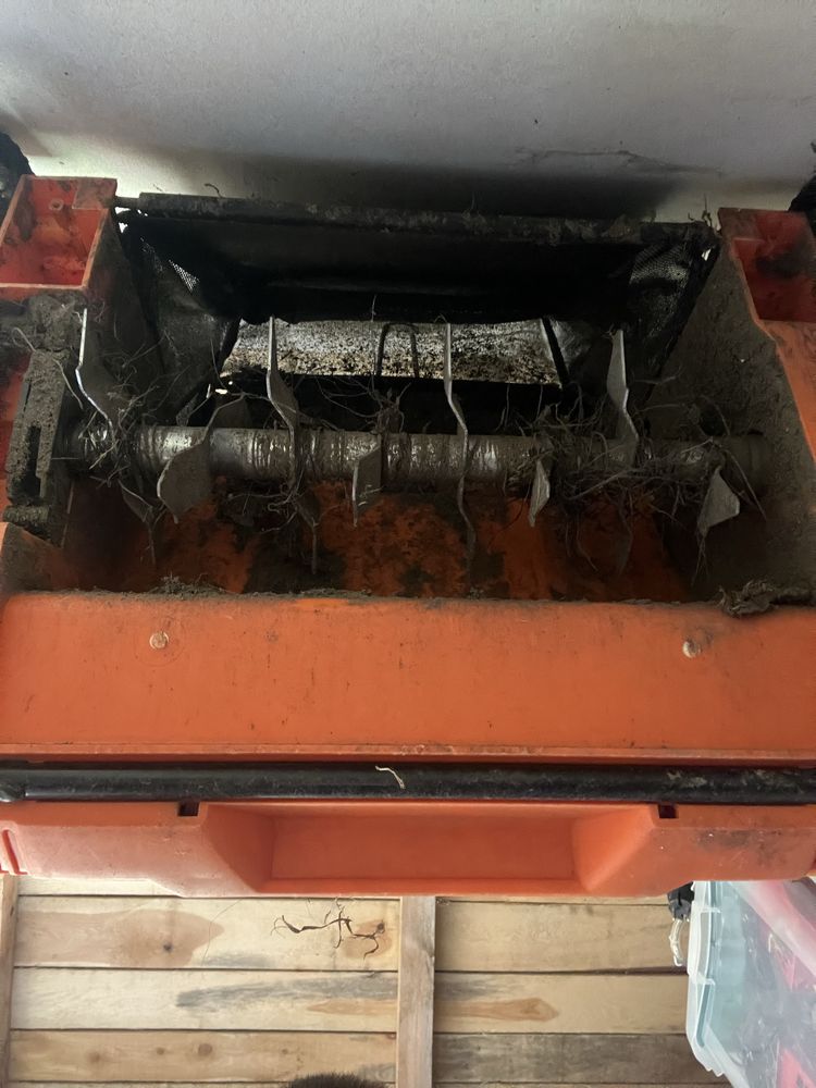 Wertykulator o aerator