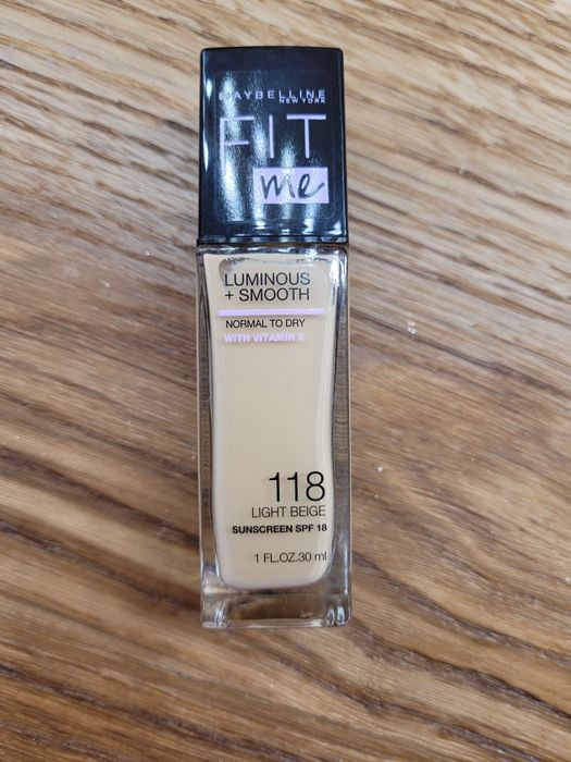 Podkład Maybelline Fit Me, 118 Light Beige