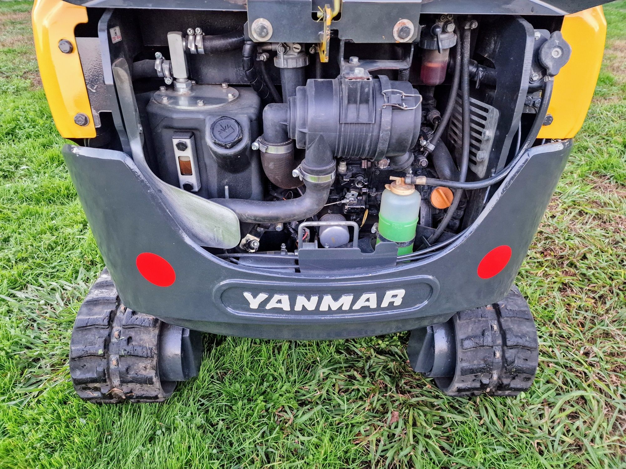 Mini escavadora yanmar 1.8 tn
