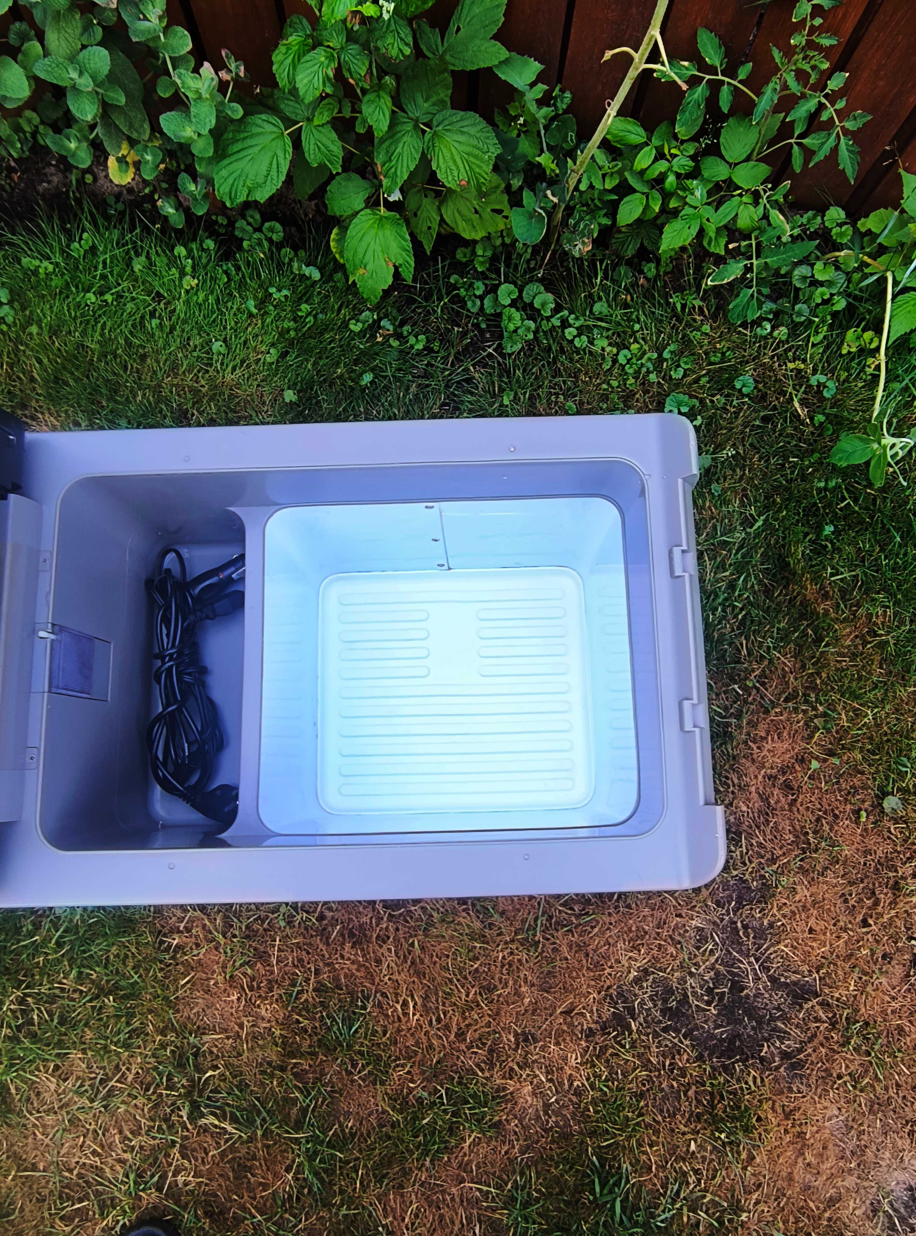 Lodówka z kompresorem  Waeco CoolFreeze CF-40 230V/12V/24V Duża 40 L